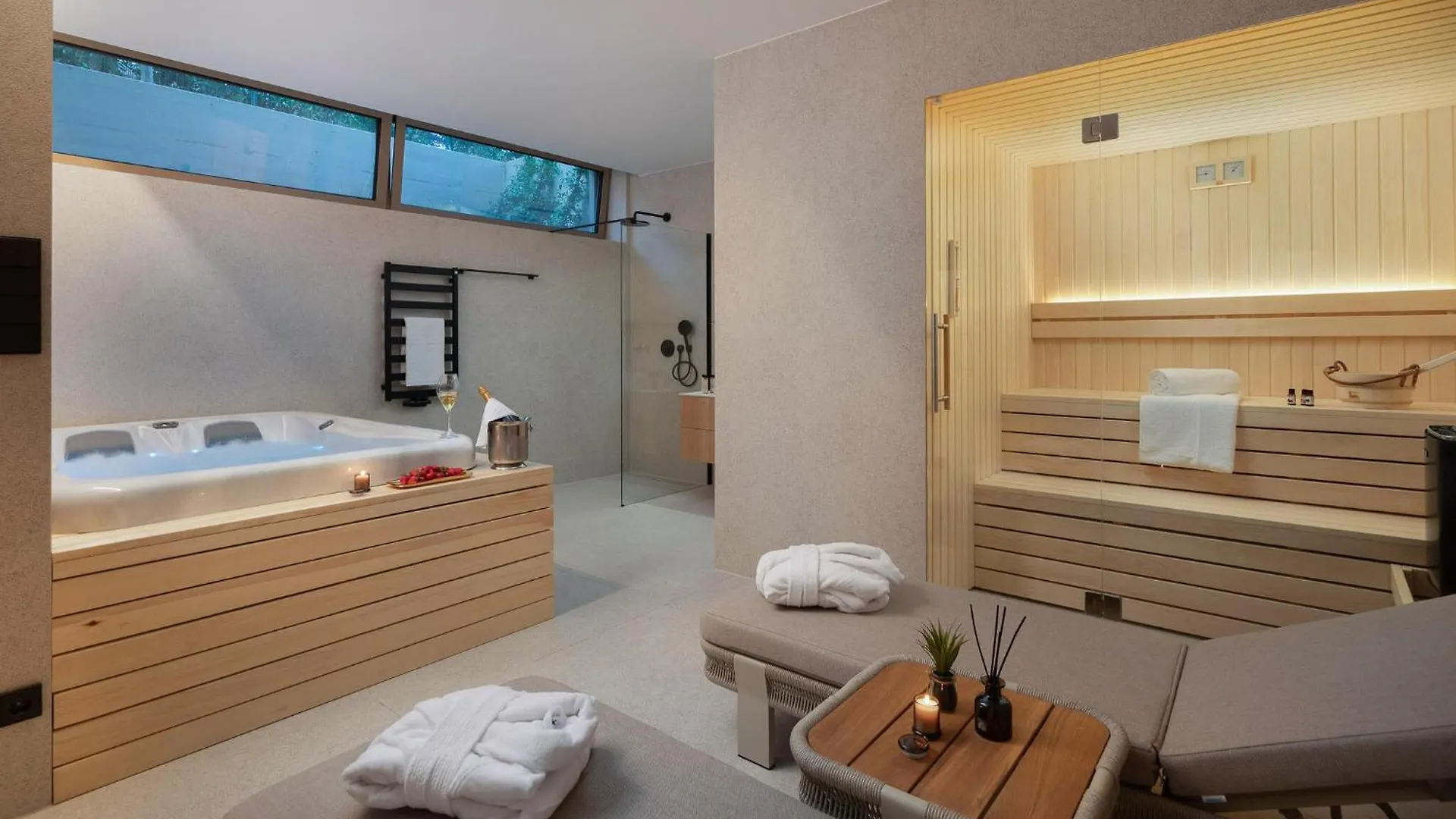 Stunning Home In Turanj With Sauna 0*,  Croatie